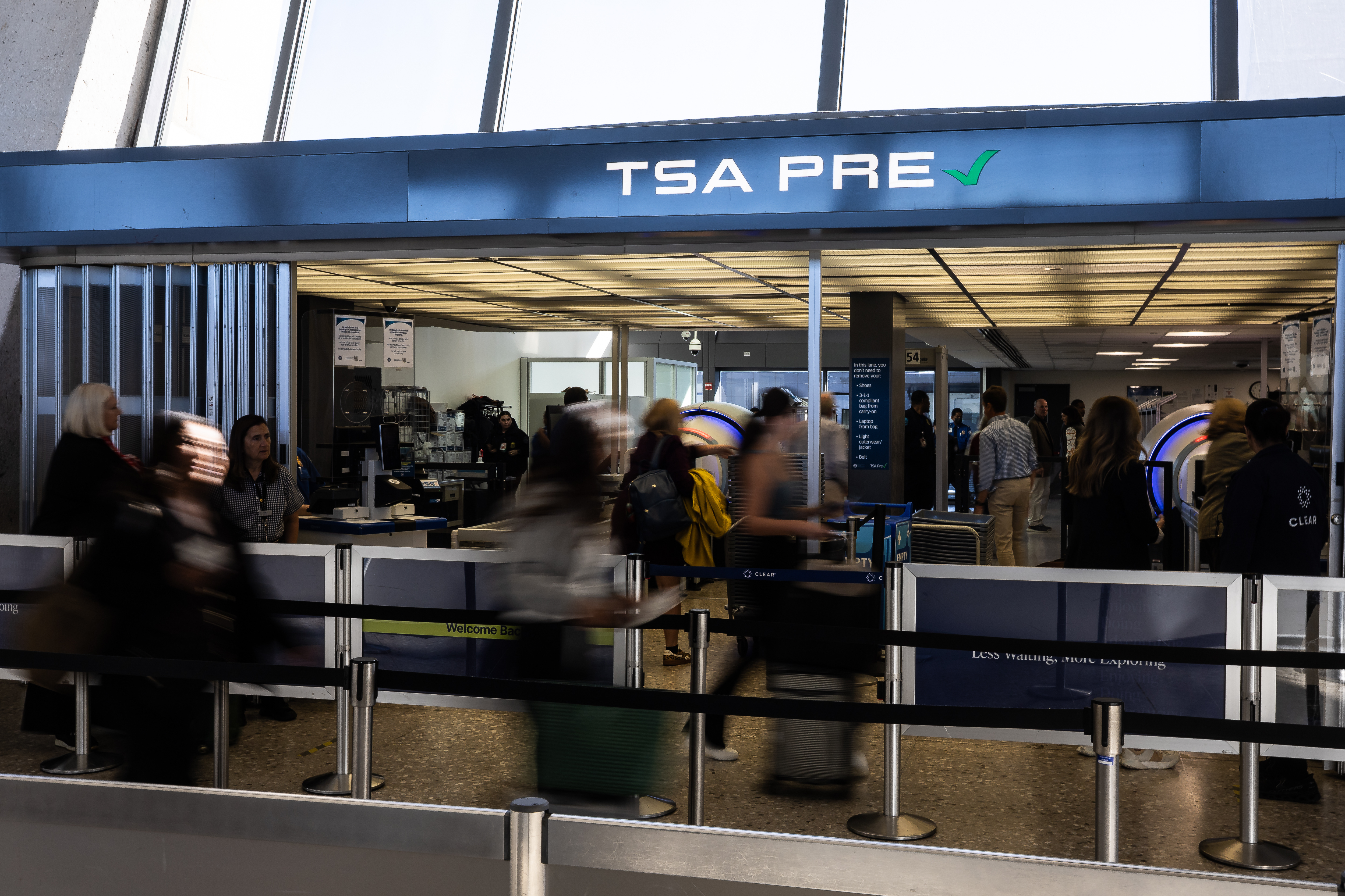 Airports become political battlegrounds as DHS shutdown drags on