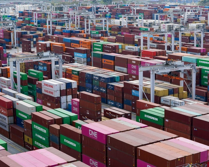 US trade court rules against Trump’s 10% global tariffs