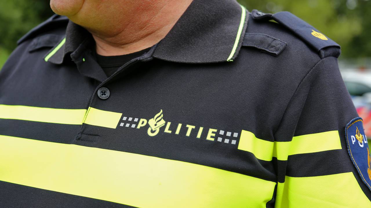 Stapel boetes voor automobilist die onder invloed vlucht voor agenten