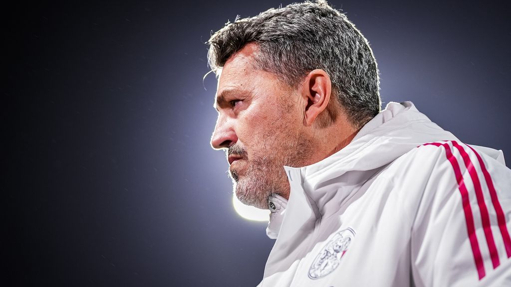 Wie is nieuwe Ajax-coach Óscar García? Trouw aan Cruijff en heeft 'ergste al meegemaakt'