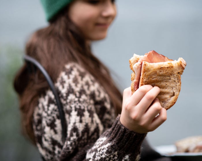 Supermarkets hit by falling demand for nitrite-cured bacon due to cancer fears