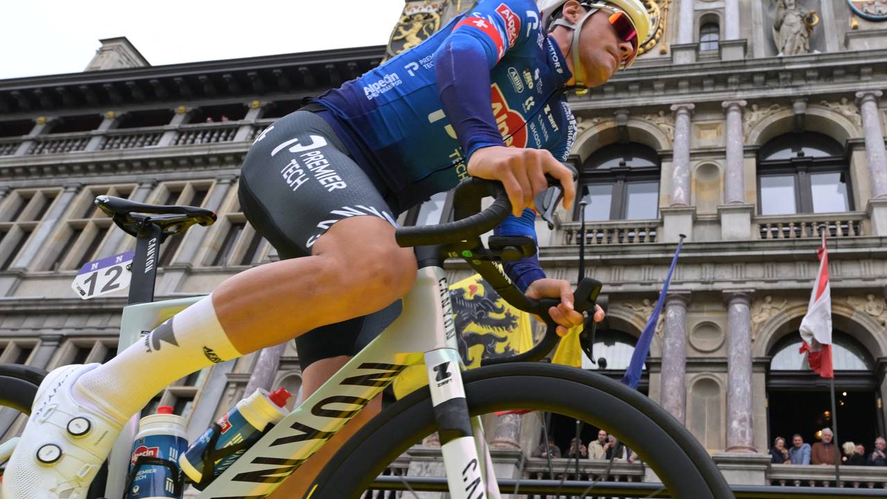 Pogačar in bloedvorm, Van der Poel op recordjacht: 'Licht in het voordeel'