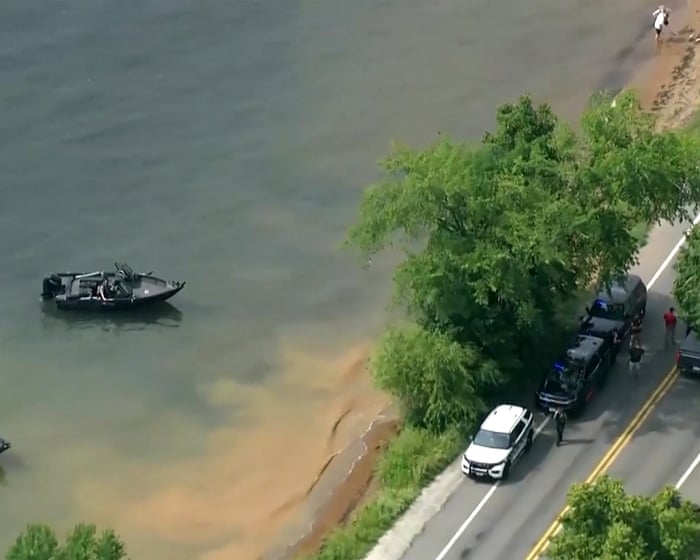 Three children dead after boat capsizes during storm in Wisconsin