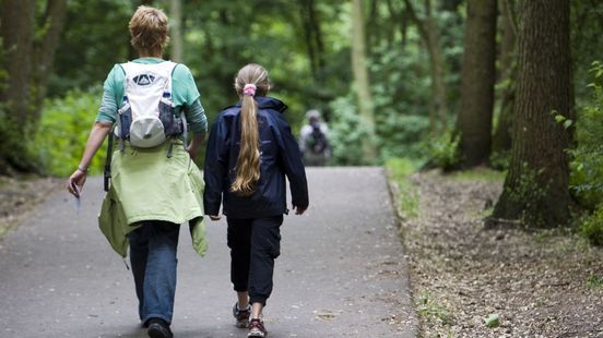 School doet niet mee met avondvierdaagse; kinderen 'weggepest', zegt moeder