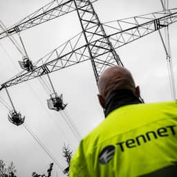 Netbeheerder hoeft datacenter niet aan te sluiten op overvol stroomnet