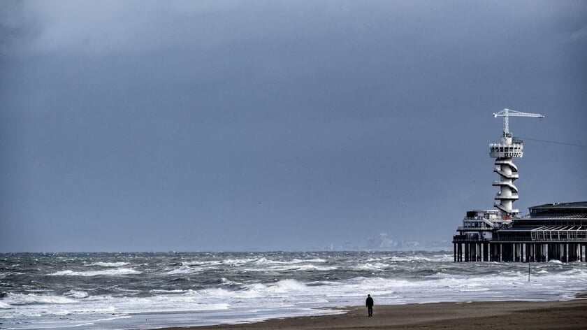 Vanaf zaterdagmiddag code geel om onweer met windstoten en hagel
