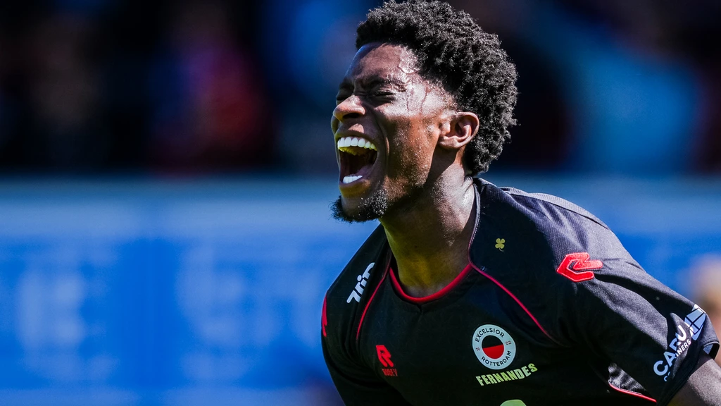 Excelsior boekt tegen tiental FC Utrecht grootste eredivisiezege in 20 jaar