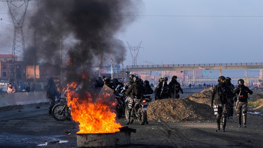 Bolivian president warns country at 'breaking point' after weeks of protests