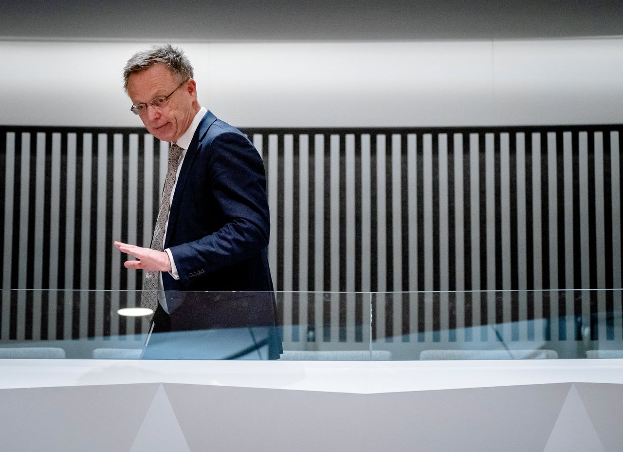 Commissaris van de koning in Groningen doet aangifte tegen Farmers Defence Force