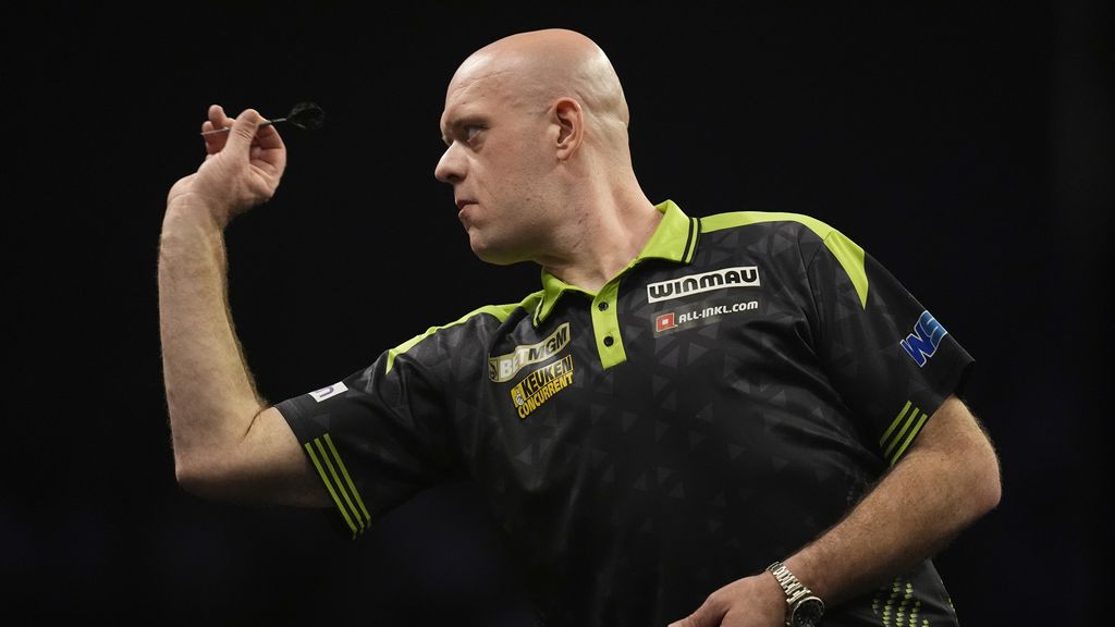 Van Gerwen klopt Van Veen op tiende avond Premier League, Littler kent slechte dag