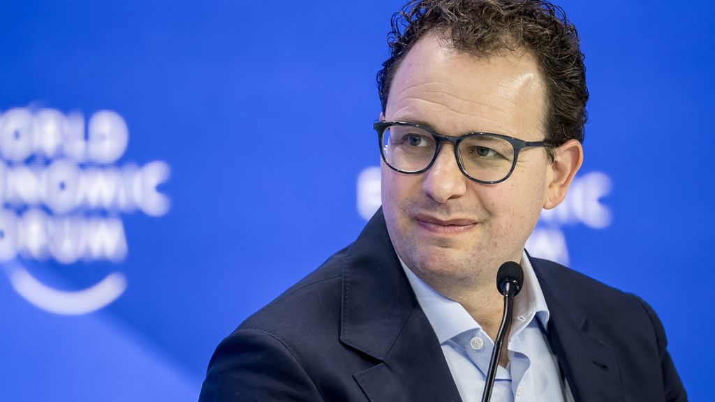 Anthropic bespreekt super-AI met Witte Huis, ondanks vete met Trump