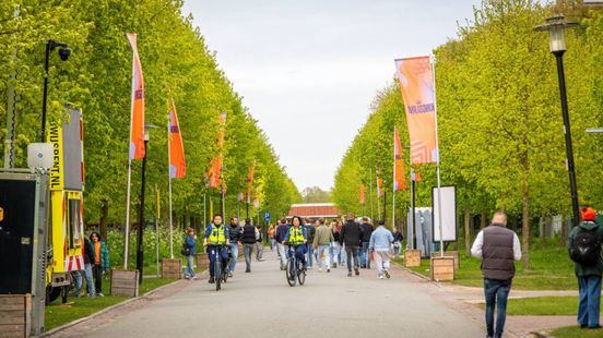 Man mishandeld na Helden van Oranje in Stadspark, slachtoffer zoekt filmende getuigen