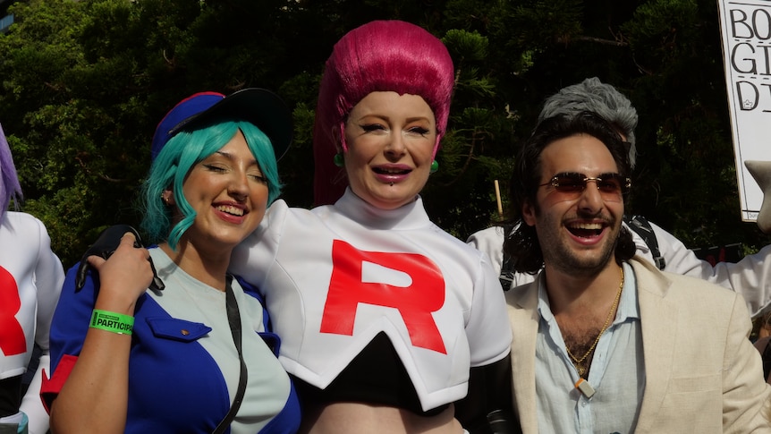 Impromptu wedding kicks off Sydney Mardi Gras celebrations