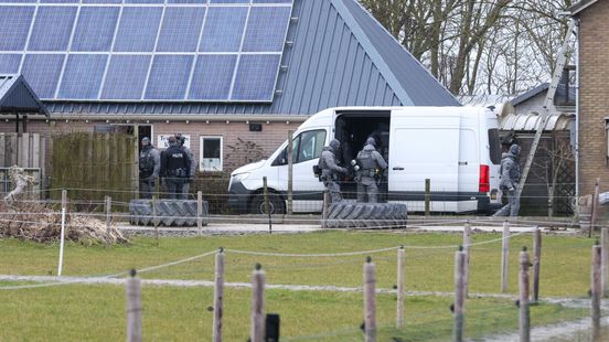 Politie houdt negen verdachten aan in verband met drugslab Minnertsga