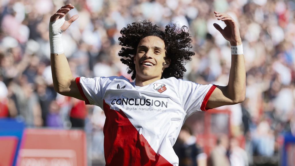 FC Utrecht overtuigend langs Go Ahead Eagles, dat veelbesproken James gewoon opstelt