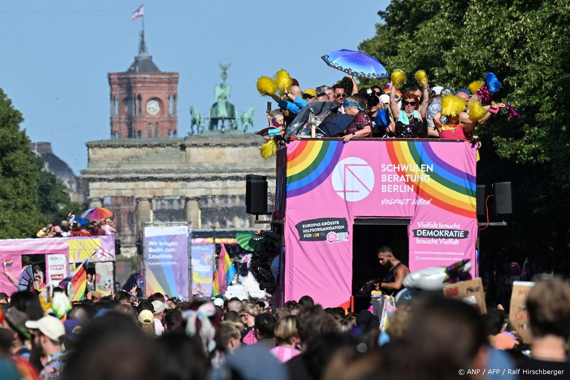 Gewonden in Berlijn, Pride stopgezet nadat auto op mensen inrijdt