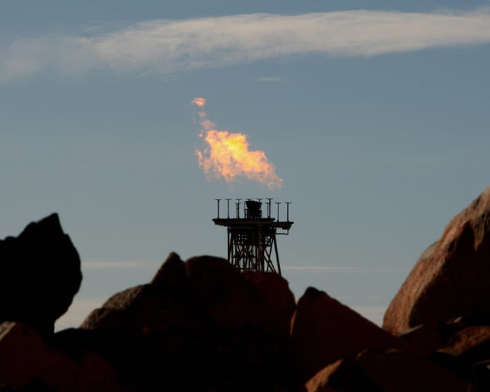 Anthony Albanese accused of ‘caving to gas companies’ as Labor set to reject new export tax