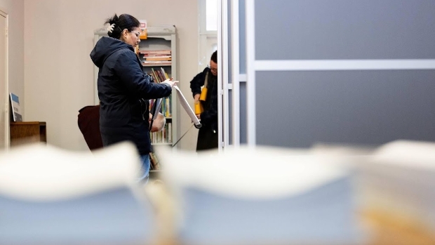 Vijf partijen afgewezen voor Kamerverkiezingen, 27 op stembiljet