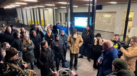 Wilders komt naar protest in Didam: buurt moet fietsen en tuinmeubels uit voortuin halen