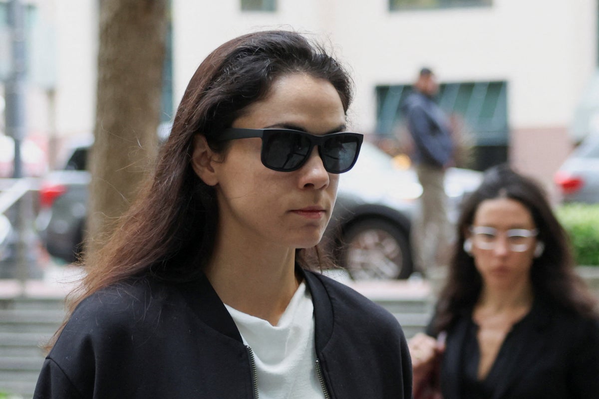Mother of 4 of Elon Musk’s kids takes the stand in OpenAI trial and reveals details about their personal relationship