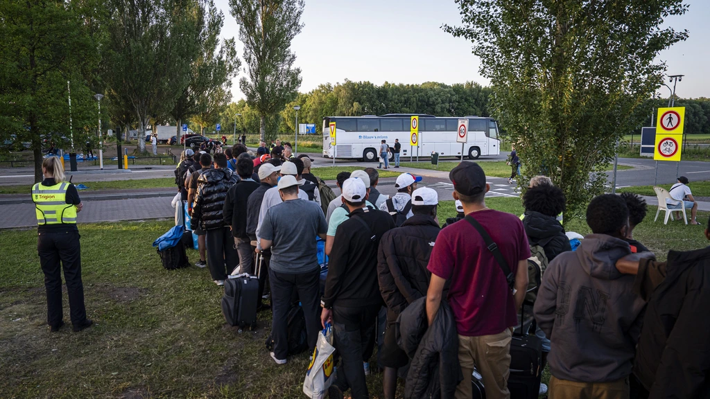 'Terugkeerhubs' buiten EU dichterbij na akkoord Europarlement en EU-landen