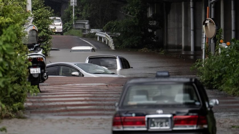 Dodental na zware regenval in Japan loopt op