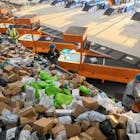 Pakketjesbelasting moet explosieve instroom Chinese spullen indammen