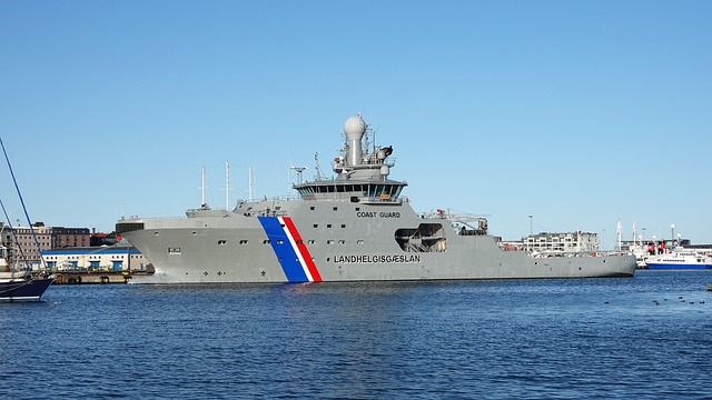 US and Iranian boat attacks threaten ceasefire
