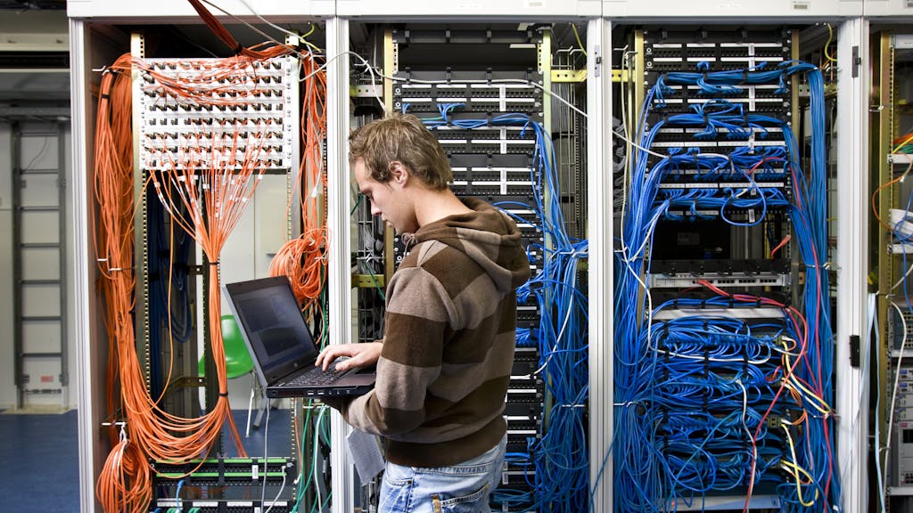 Minder cyberaanvallen en minder schade, maar Nederlandse bedrijven nog steeds onvoldoende weerbaar