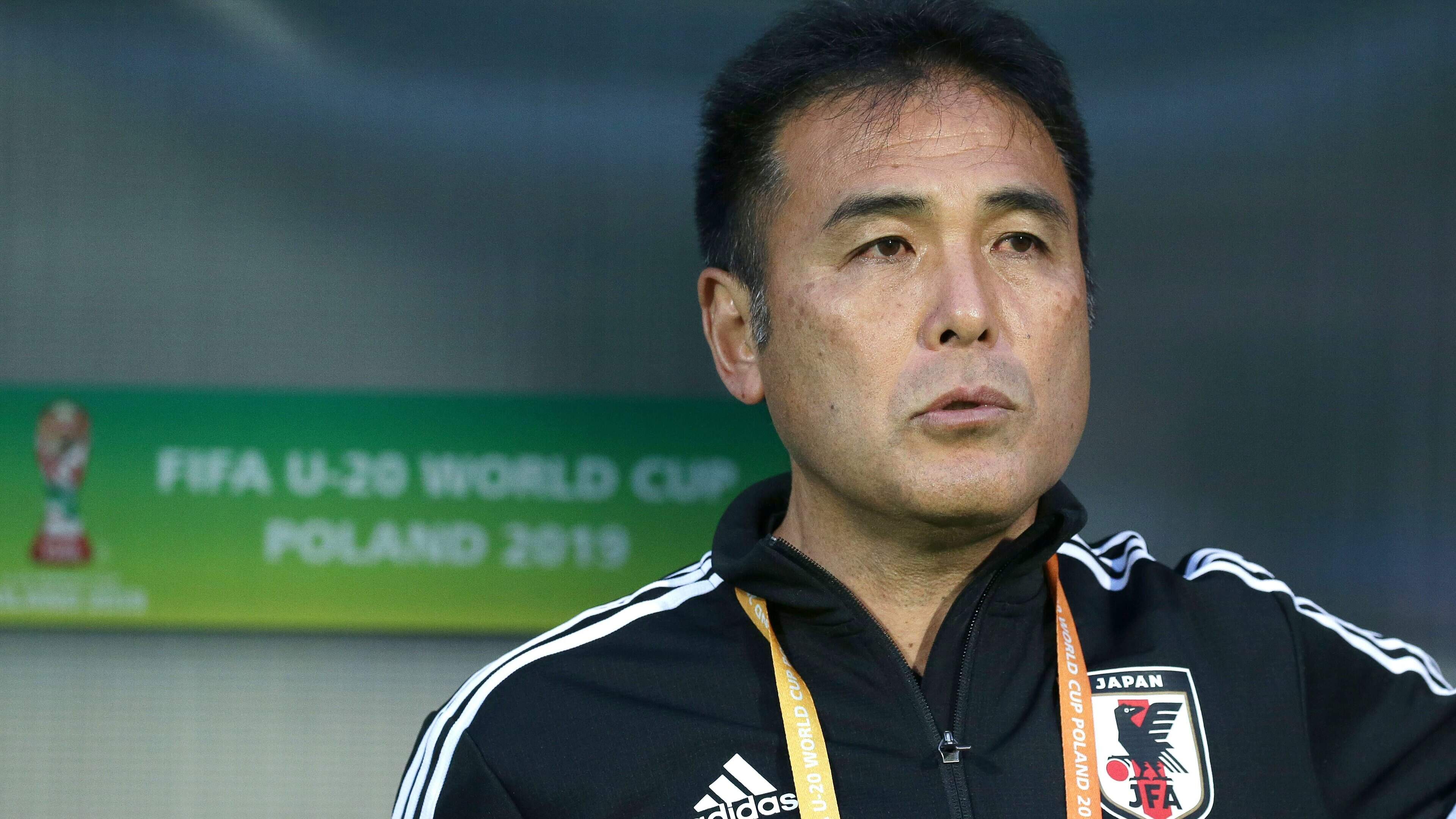 Straf en ontslag Japanse voetbalbaas Masanaga Kageyama na kijken kinderporno: betrapt tijdens vliegreis