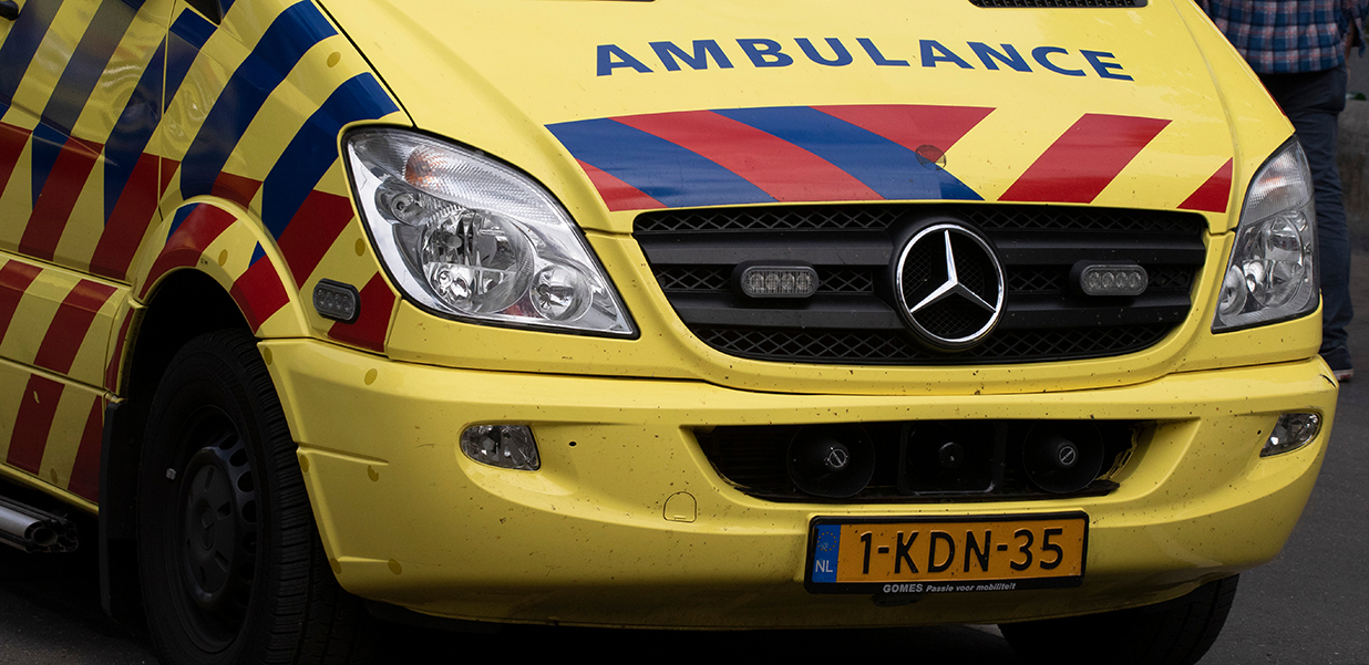 Dode bij ongeval A1 bij Hengelo, weg dicht