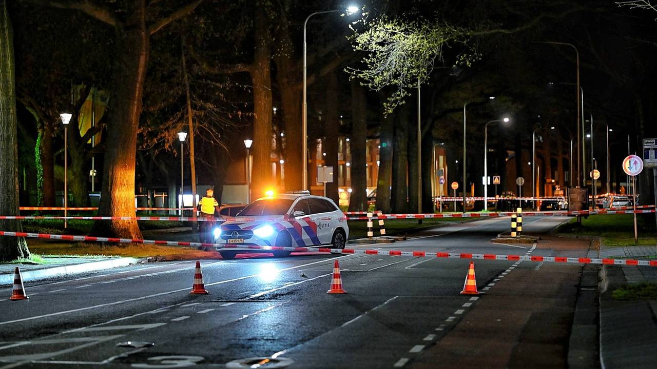 Familieruzie escaleert: drie auto's op elkaar gebotst in Tilburg