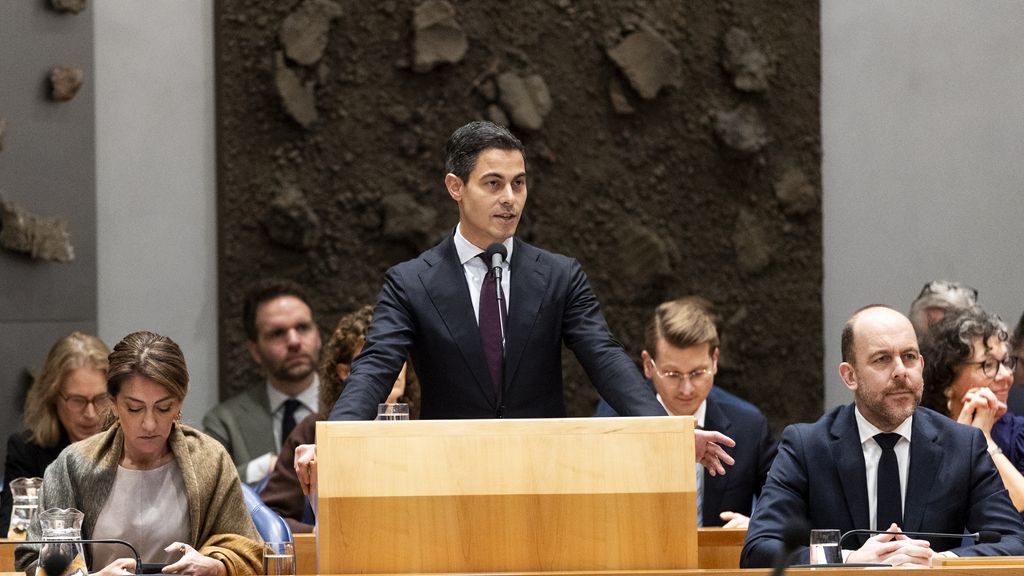 Partijen verwijten Jetten 'valse start' vanwege vasthouden aan AOW-maatregel