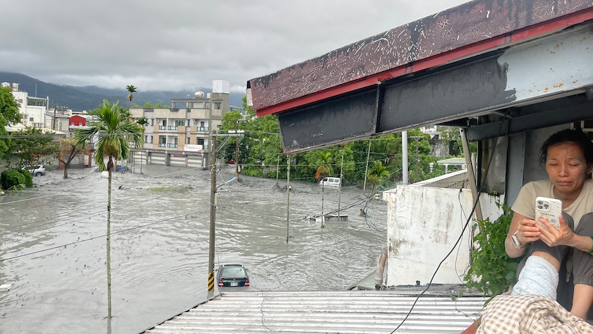 Super Typhoon Ragasa lashes Taiwan, with two dead and 30 missing