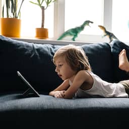 Brussel wil informatie van Google en Apple over bescherming kinderen