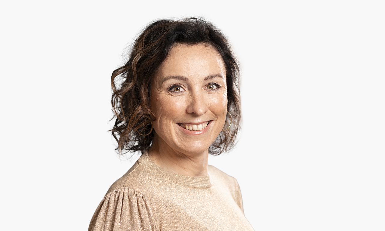 Marrit Steenbergen doet me denken aan het <em>Meisje met de parel</em>