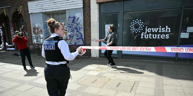 UK counter-terror police probe arson in Jewish area of London