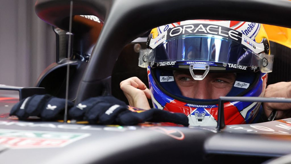 Verstappen blijft WK-leider Piastri met miniem verschil voor in derde training GP Singapore