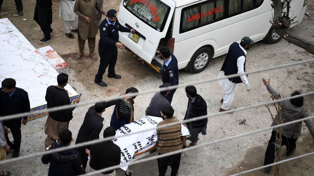 Zeker 31 doden bij aanslag op moskee in Pakistaanse hoofdstad Islamabad