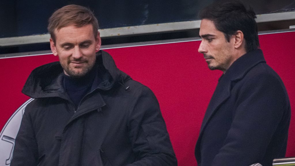 Technisch directeur Cruijff krijgt hulp van oud-Ajacieden Siem de Jong en De Ridder