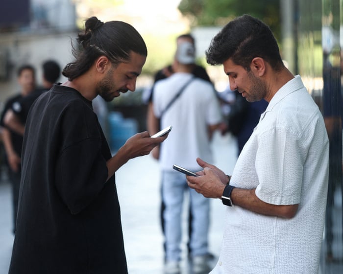 ‘This isn’t freedom’: anger, anxiety and tears as Iran’s internet flickers back