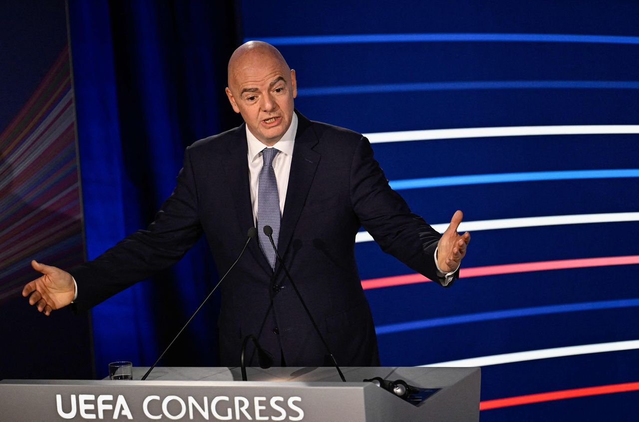UEFA zint op vervolging FIFA-voorzitter Infantino én trekt boycotplannen FIFA-toernooien in