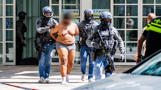Zeven vragen en antwoorden over gearresteerde man bommelding stadhuis Den Haag: hoe werkt DSI?