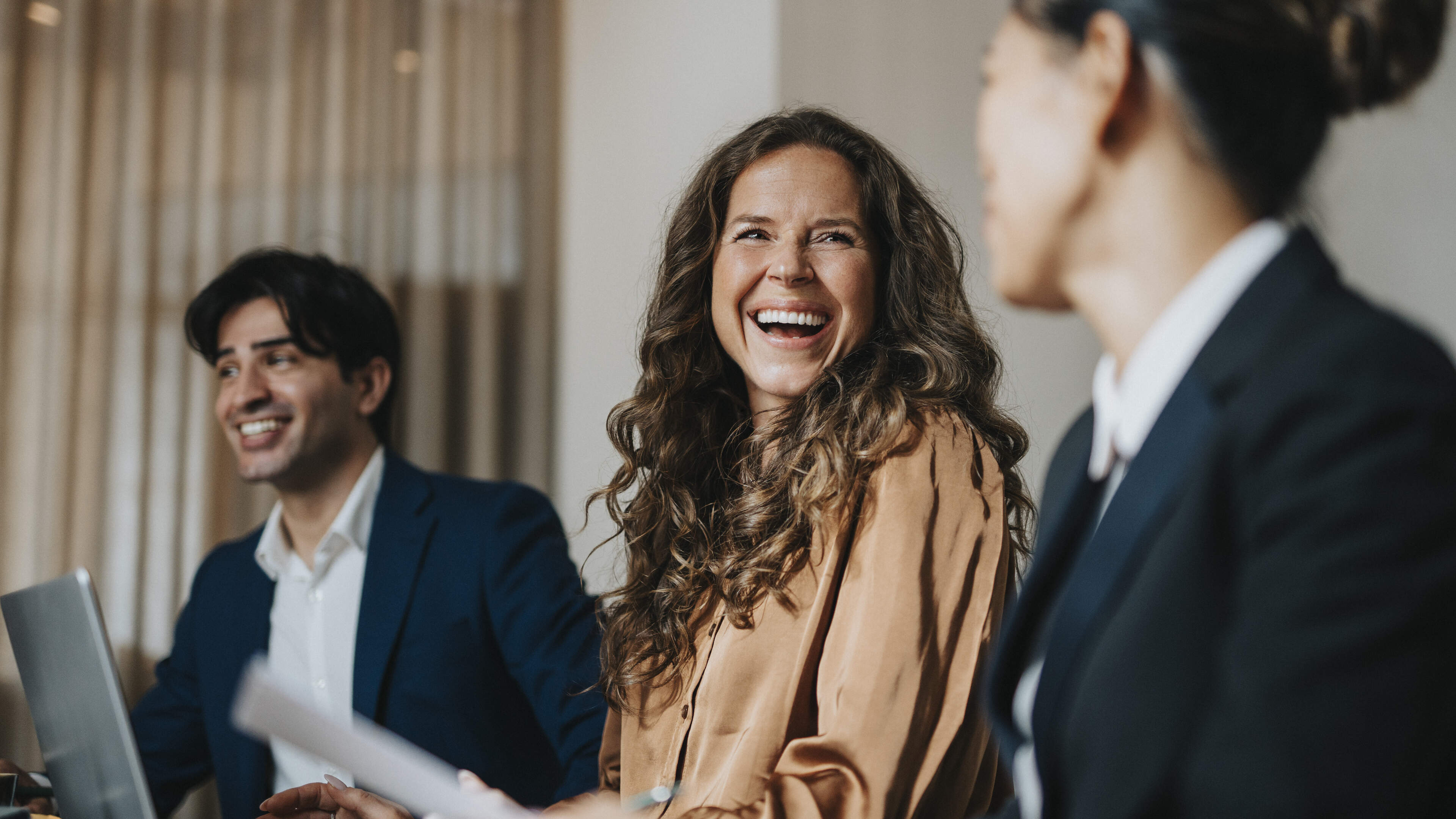 Hoe zorgen we dat we gelukkig zijn (en blijven) op het werk? ’Het is oké om soms een kutdag te hebben’