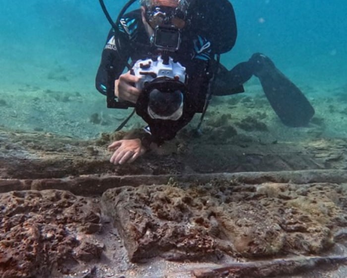Musket balls and a burnt hull: evidence of real pirates of the Caribbean found in Bahamas