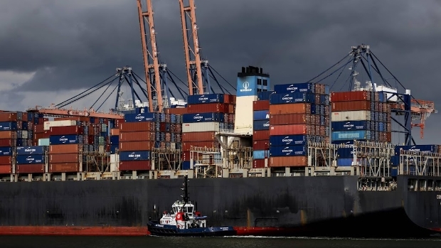 Vierde krimpjaar op rij voor haven Rotterdam door staalproblemen