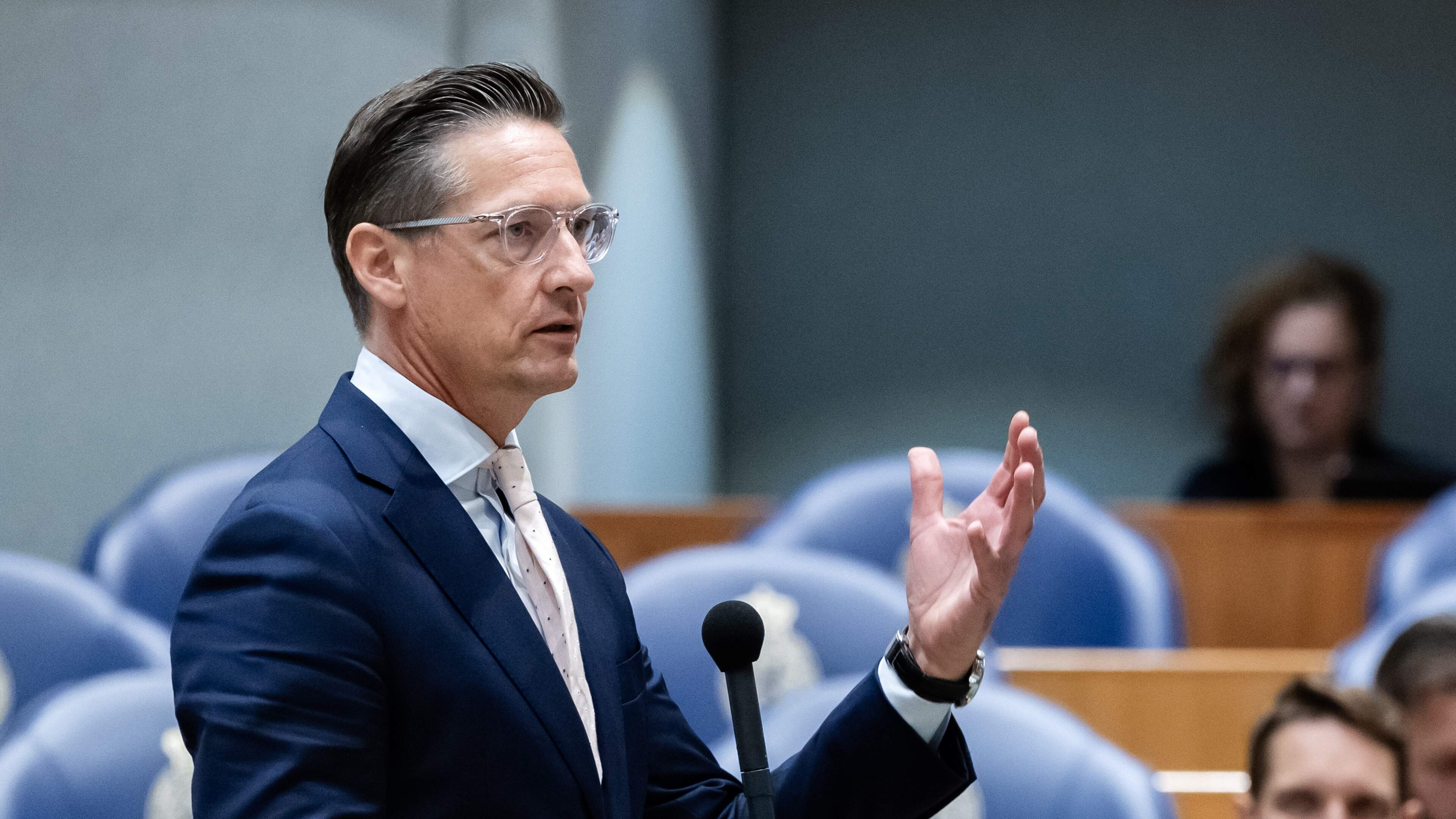 Kamer wil antisemitisme op poppodia weren: subsidies moeten worden ingetrokken bij ’haatzaaiende teksten’