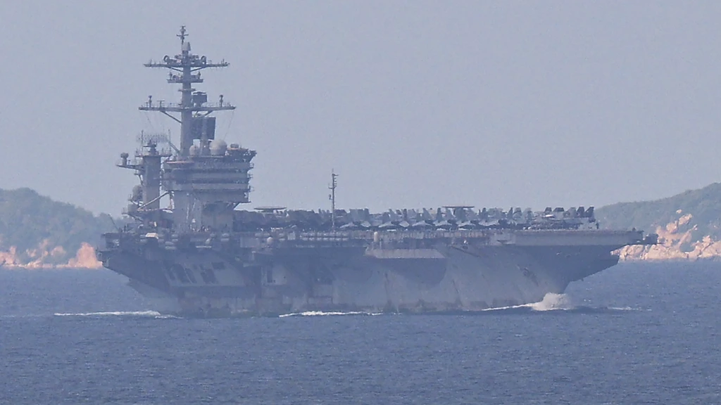 Bemanning USS Abraham Lincoln na 285 dagen weer aan wal