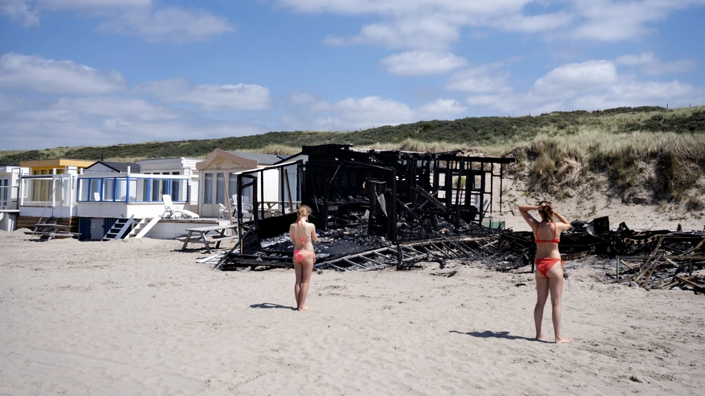 Verdachte brand strandhuisjes ook verdacht van voorbereiding van moord