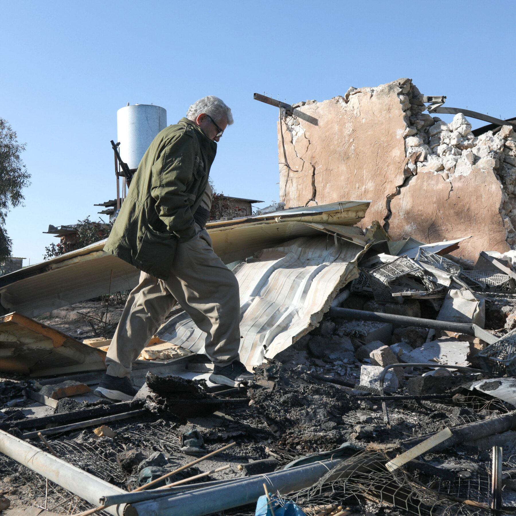 Pro-American Kurdish Forces Are Preparing Possible Iran Incursion